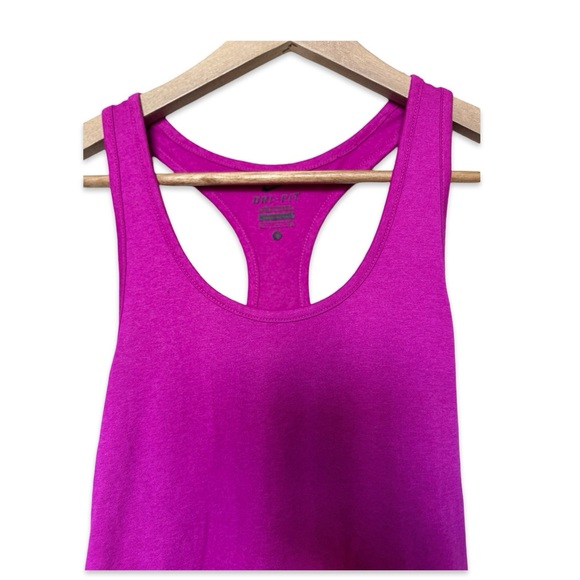 Nike Dri Fit Fuschia Pink Racerback Athletic Tank Top Size Small - Picture 3 of 3